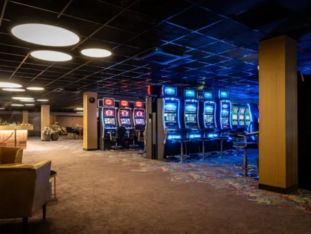 Onlinehazard.cz navštívil nové Star Casino v Průhonicích