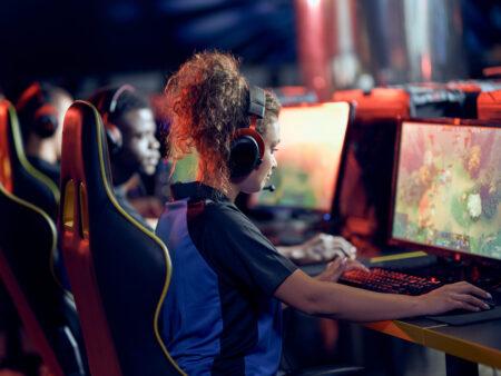 Sázky na e-sport ve Fortuně právě odstartovaly