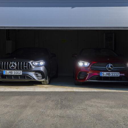 Mercedes a Porsche přichází o peníze a zákazníky