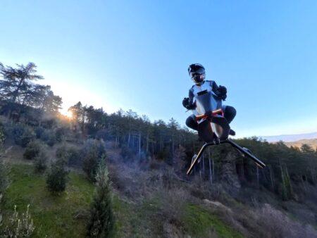 Létající motorka Volonaut Airbike je realitou