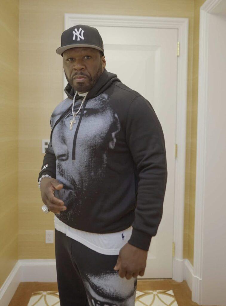 Rapper 50 Cent zbohatl díky dávno zapomenuté kryptoplatbě. Jeho Bitcoiny z roku 2014 dnes mají hodnotu v desítkách milionů.