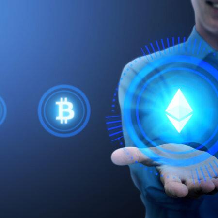 Donald Trump vstupuje do kryptosvěta: World Liberty, stablecoin a partnerství s ALT5