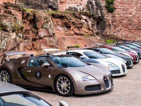 Bugatti Veyron oslavuje 20 let od uvedení na trh
